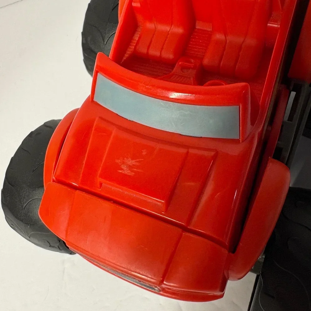 Blaze and the Monster Machines Transforming Fire Truck Blaze Sounds & Lights